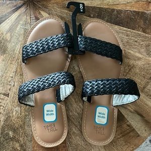 Time and tru sandals NWT